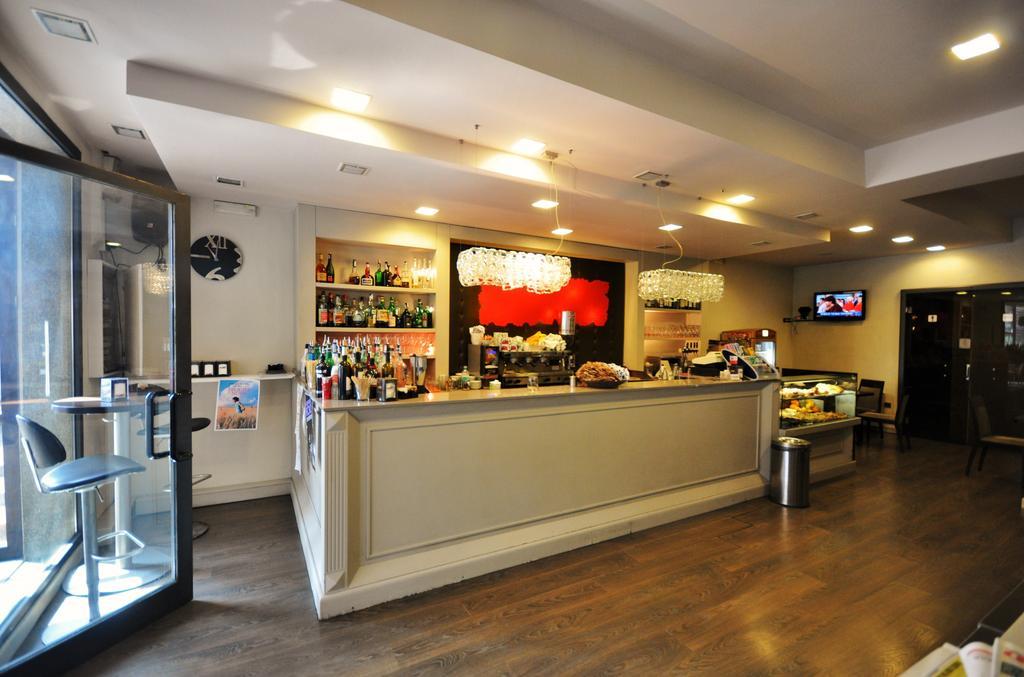 德拉克酒店 马拉内罗 外观 照片